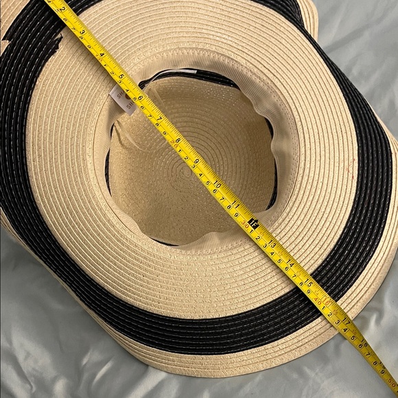 Shade & Shore Black and Tan Sun Hat - Picture 4 of 4